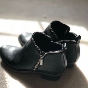 Black booties with zipper